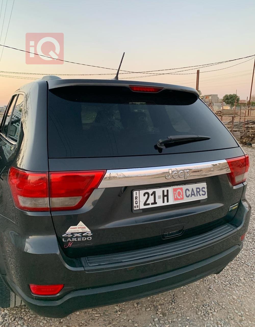 جیپ گراند شیرۆکی